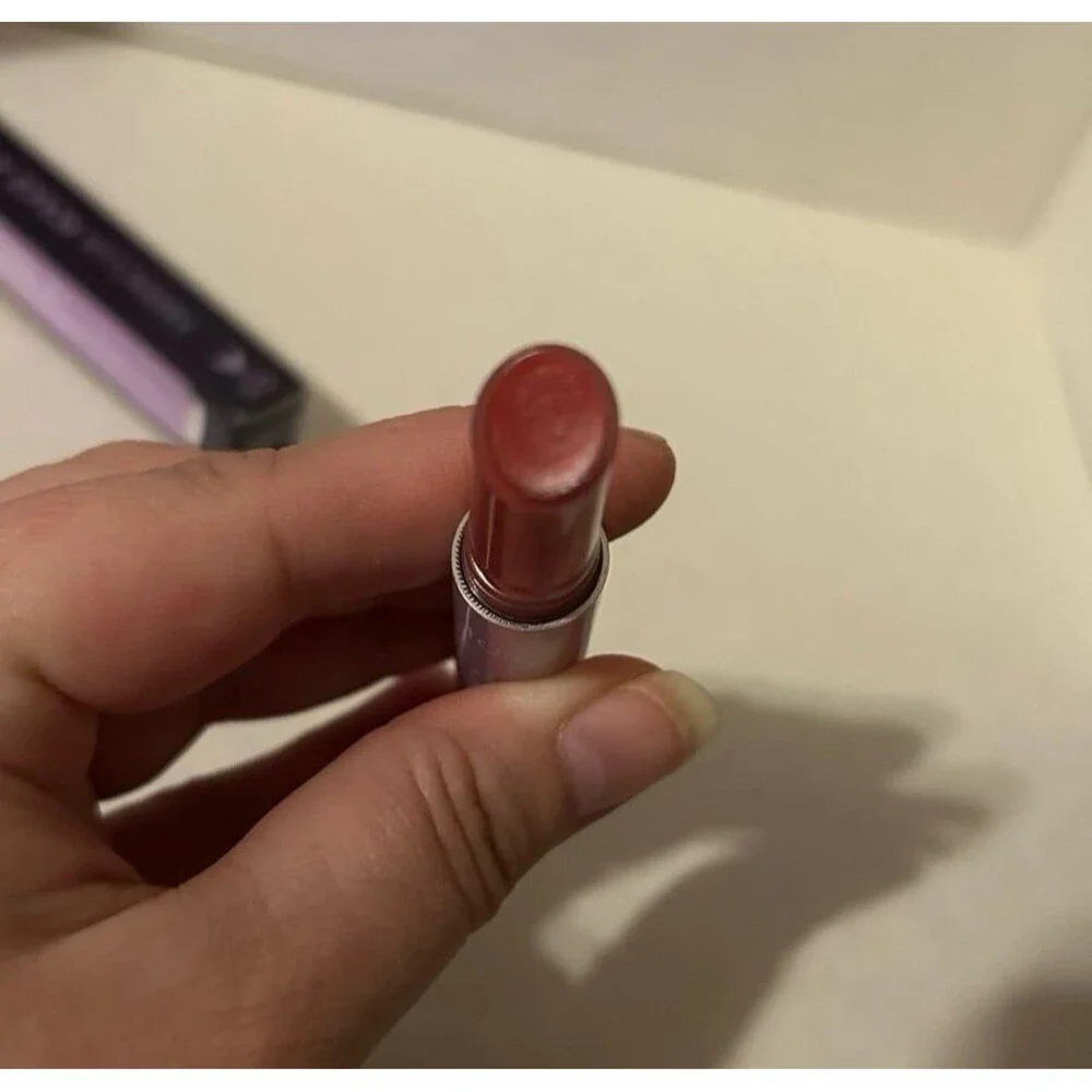 Tarte Maracuja Juicy Lip Vinyl in Shimmering Mixed Berries 2.7 g/0.095 oz